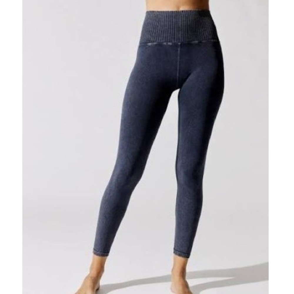NEW Free People Movement Good Karma Leggings‎ Navy M/L